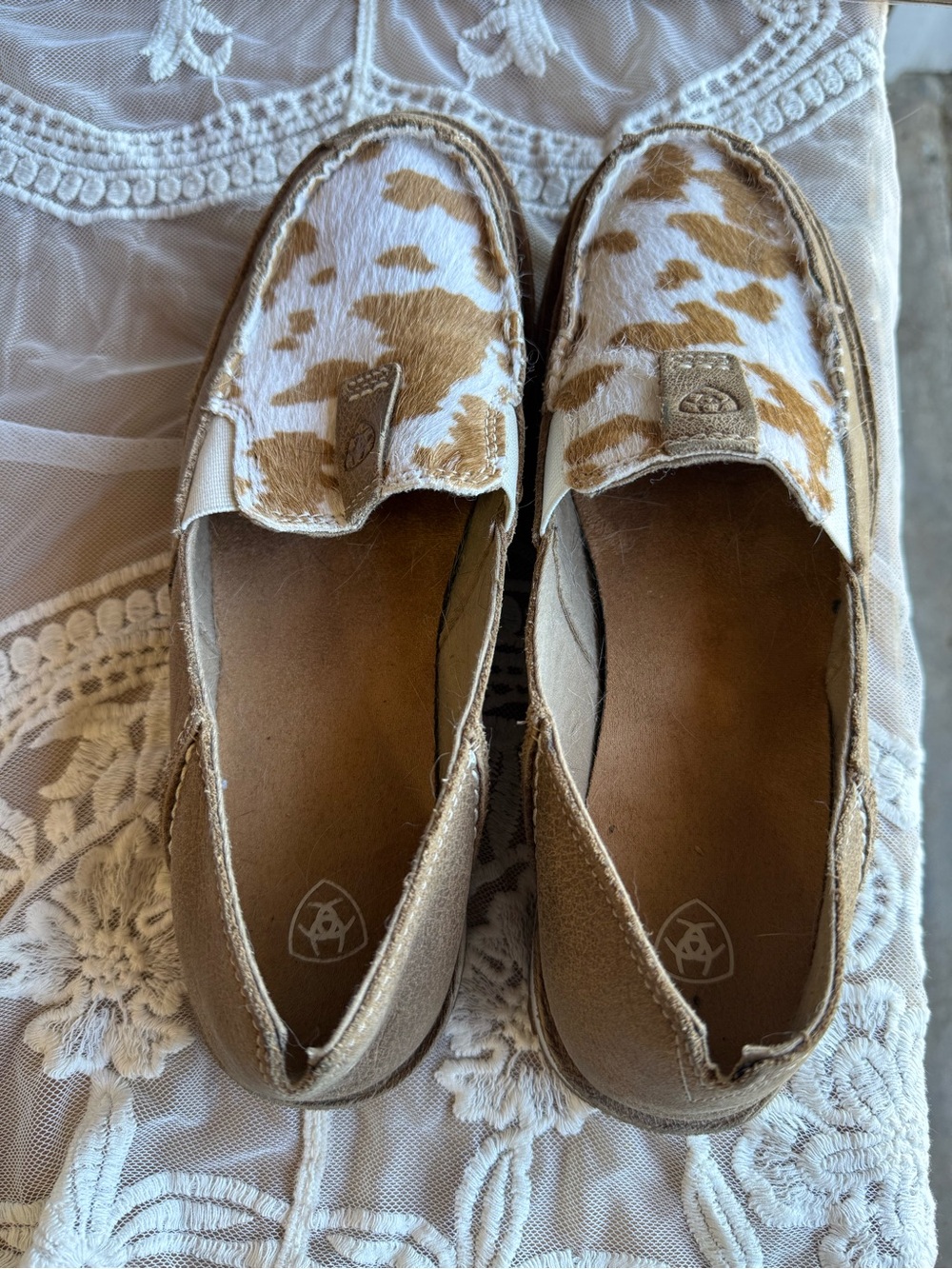 Ariat Tan and White Cowhide Slip-On Loafers